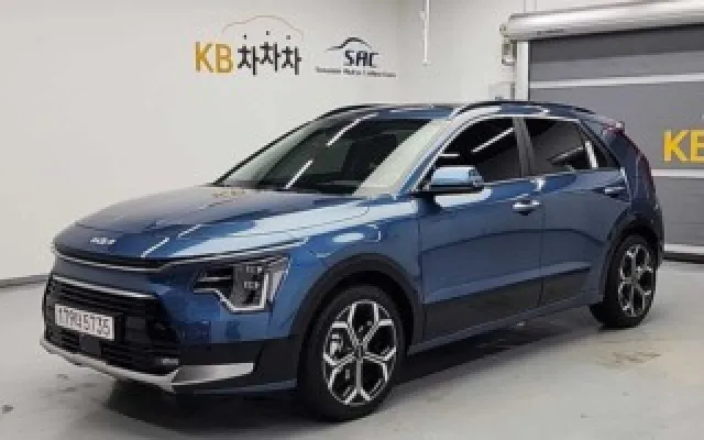 수원준중형중고차 디 올 뉴 니로 시그니처 매물 사진 8 - 2025/07 672km