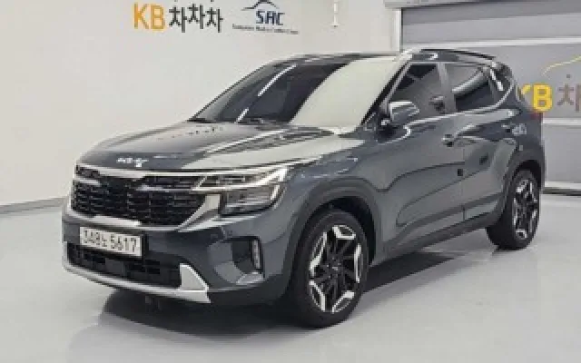 수원준중형중고차 더 뉴 셀토스 가솔린 2.0 4WD 매물 사진 12 - 2024/02 67,154km