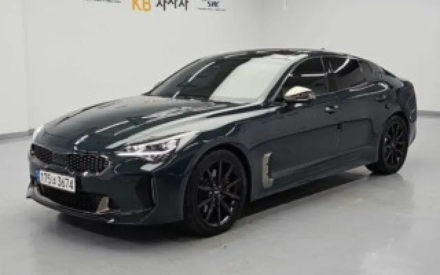 수원준중형중고차 스팅어 마이스터 2WD 2.5 마스터즈 매물 사진 7 - 2022/01 110,449km